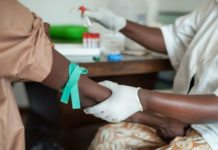 Farmaceuter utan gränser stoppar hiv-projekt Läkemedelsvärlden