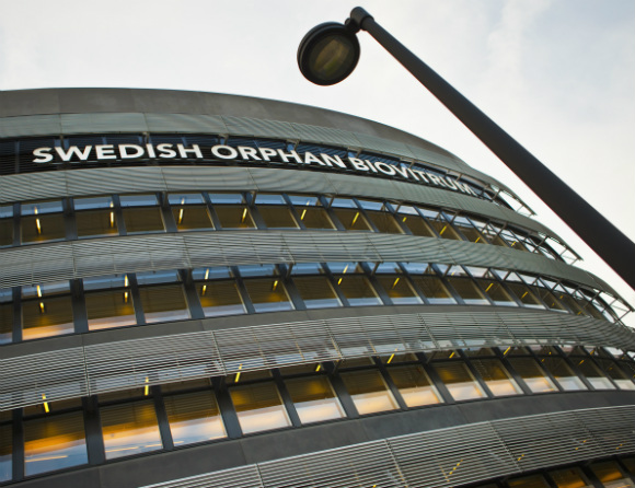 Det svenska särläkemedelsföretaget Sobi köper antikroppen emapalumab för 4,9 miljarder kronor.