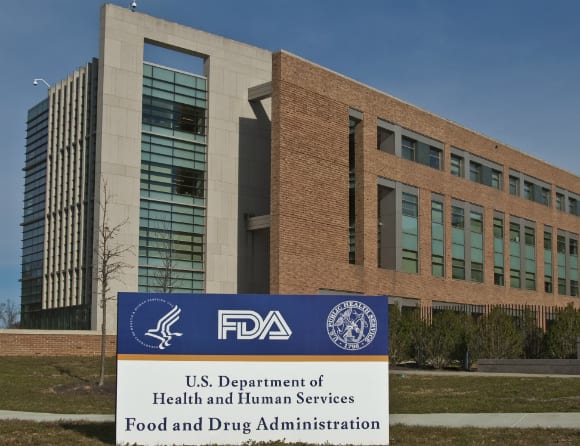 Trump tippas byta ut chefen för FDA