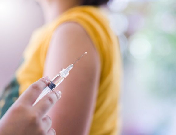 Regionerna gör olika när ungdomar vaccineras