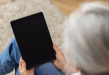 Digitalt test kan ge tidigare Alzheimerdiagnos surfplatta