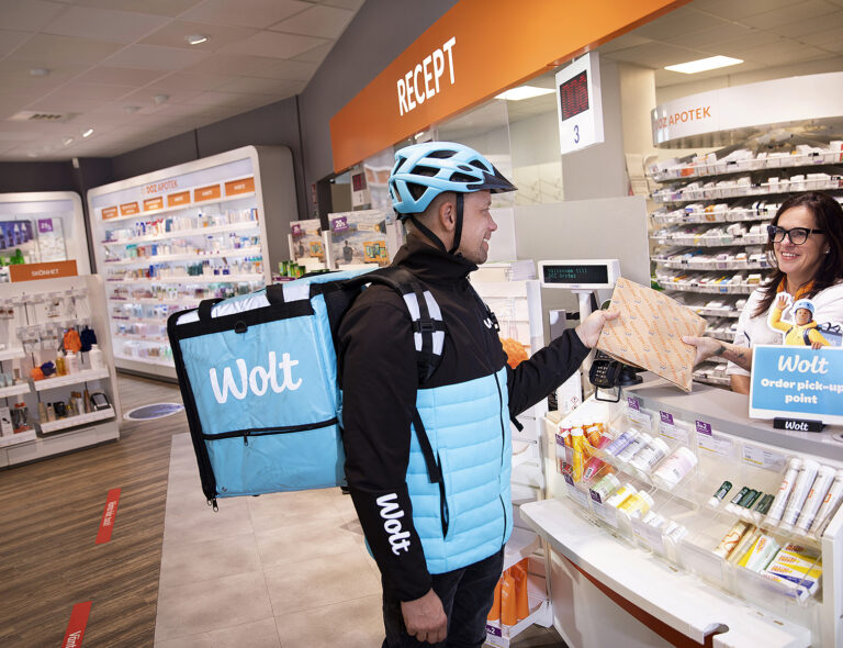 Erbjuder receptläkemedel med expressbud