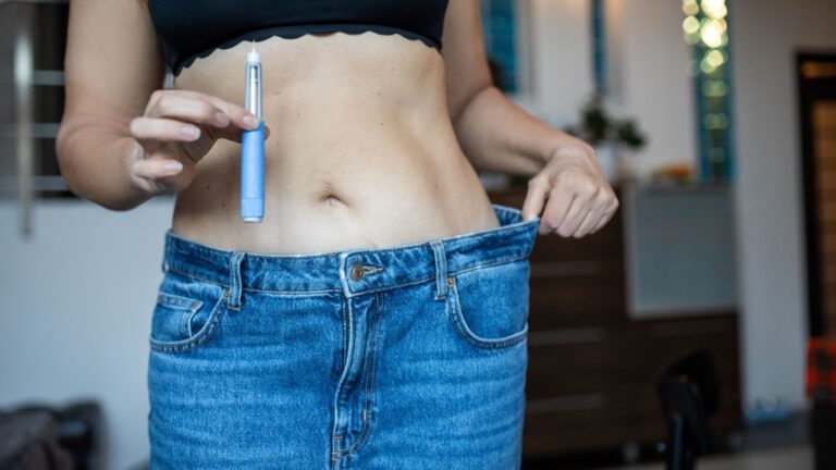 Kvinnor går ner mer i vikt av GLP-1-läkemedel än män