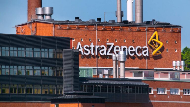 Uppgifter: Astra Zeneca i samtal om historisk affär med Bristol Myers Squibb