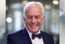 Sällsynt FIP-pris till svensk apotekare Lars-Åke Söderlund